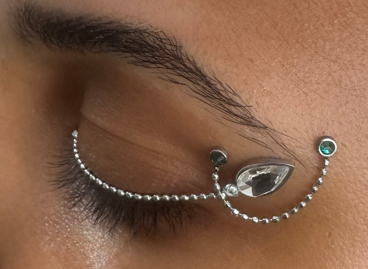 Clear Skye silver with Luna green silver