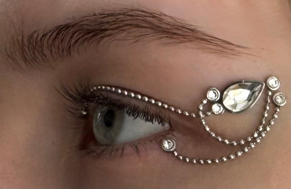 Skye Crystal in silver with 2 Luna crystal in Silver